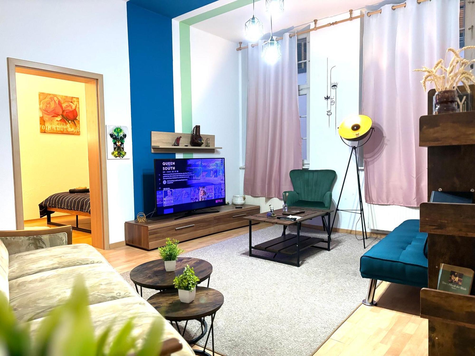 Piano Apartment Halle Center - Netflix - Free Wifi 2 Экстерьер фото