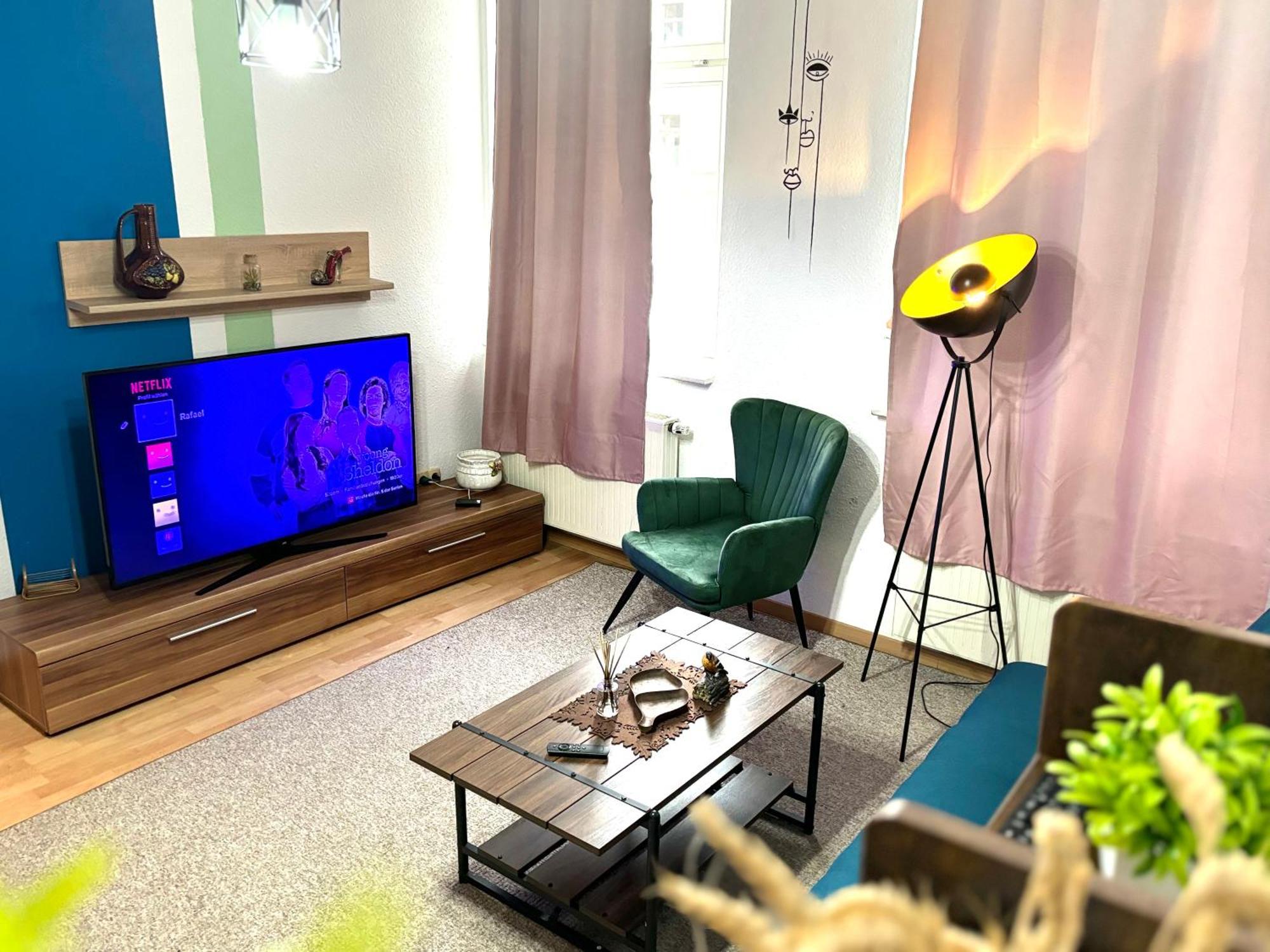 Piano Apartment Halle Center - Netflix - Free Wifi 2 Экстерьер фото